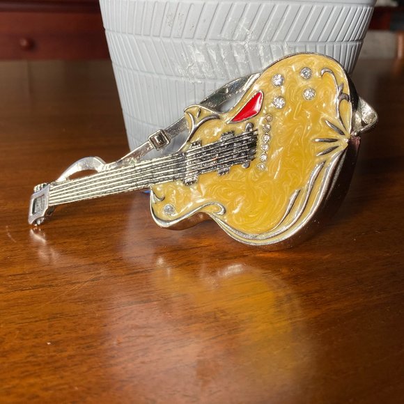 Vintage Yellow Guitar Belt Buckle with Cut Stone Inlay - Picture 3 of 6